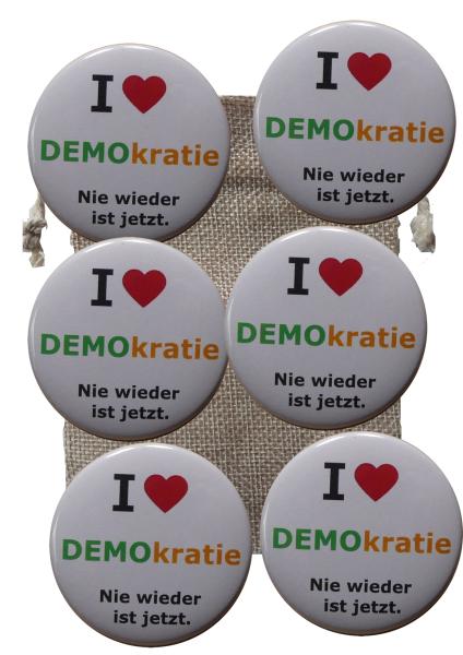 ansteckbuttons demokratie